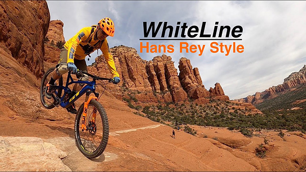 video-2020_white-line-nans-rey-style_forum.jpg