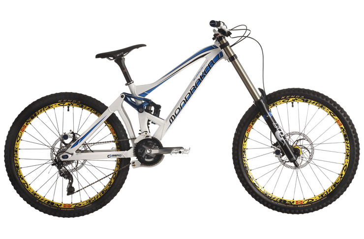 mondraker-summum-pro-team-2011-mountain-bike.jpg