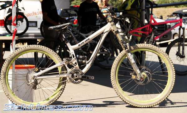 2011_turner_dhr_bikes.jpg