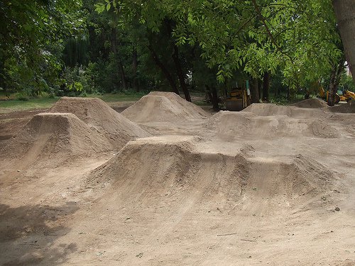 dirt jump.jpg