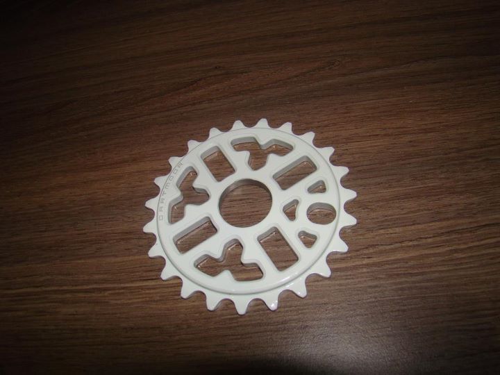 422505_347122628659450_100000851473564_962625_2075013800_n.jpg