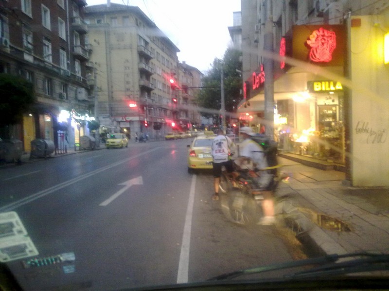 11082012606_1.jpg