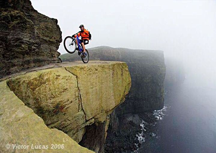 crazy_bike_riding_funzug-org_03-733923.jpg