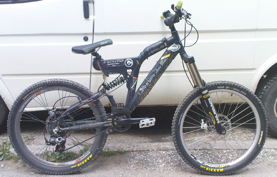 BIKE дясна страна.JPG