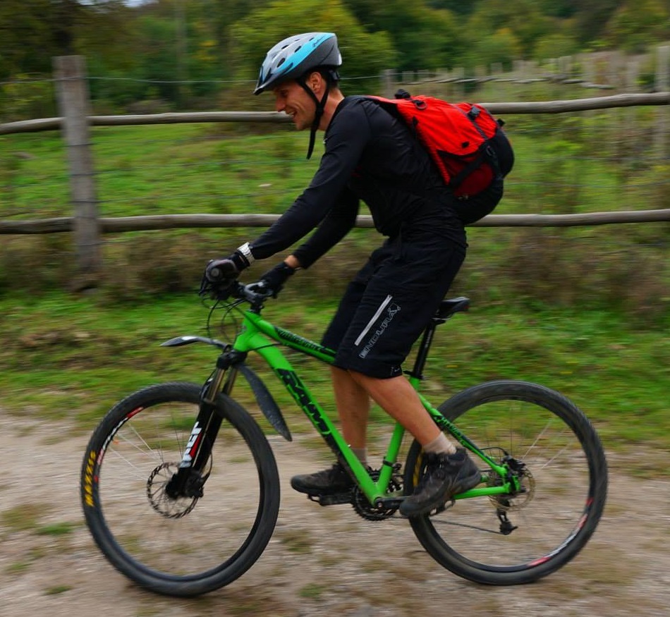 Bike_small.jpg
