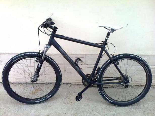 102396628_3_585x461_unikalen-race-geometry-specialized-style-kaktus-aluminiev-velosipedi.jpg