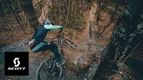 video-2019_scott-dh-factory_pic.jpg