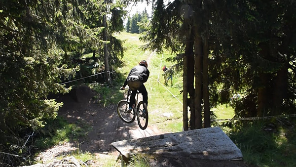 video-2019_pamporovo-bike-fest-kiril-naidenov_pic.jpg